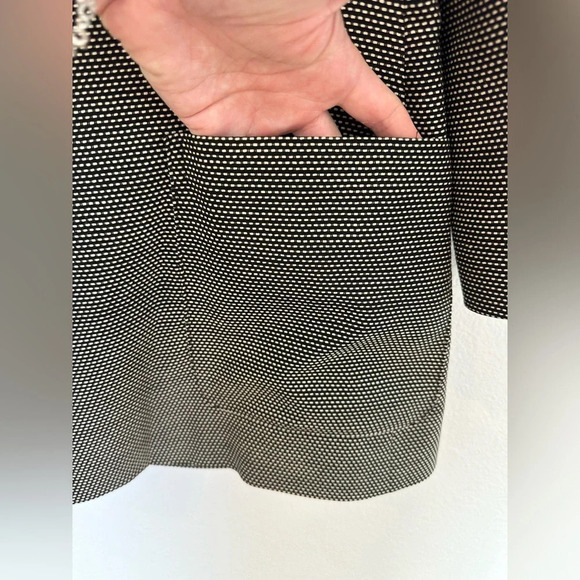 Vintage 80s Jaeger Boyfriend Blazer Black and White Wool Blend 6 - Picture 4 of 9